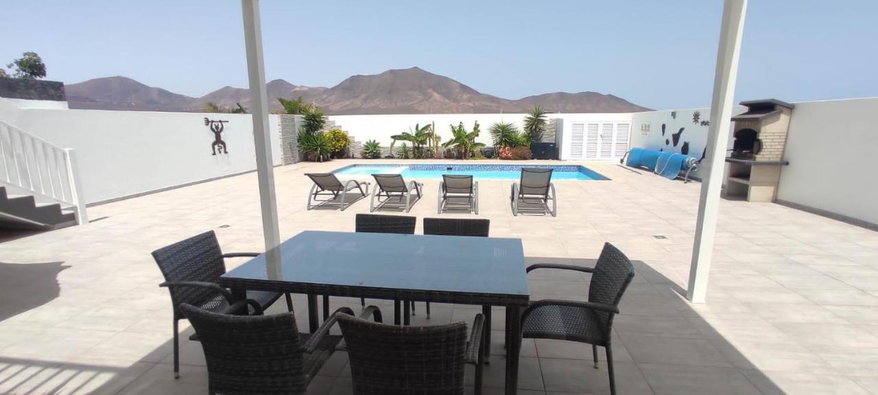 Villa Carol Playa Blanca  Buitenkant foto